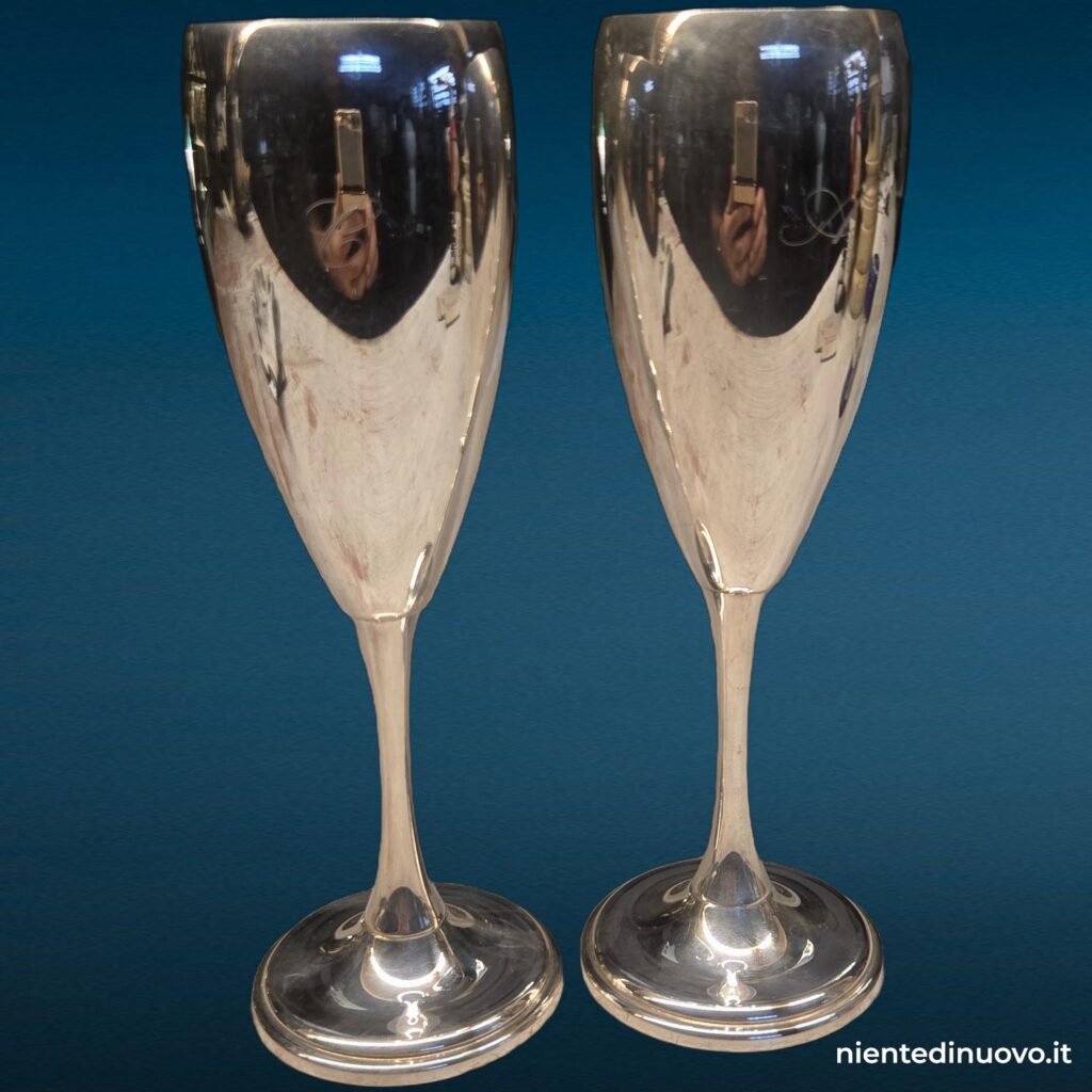 04755.jpg Flute in argento 800 con interno dorato e incisioni A e C - immagine aggiuntiva 8