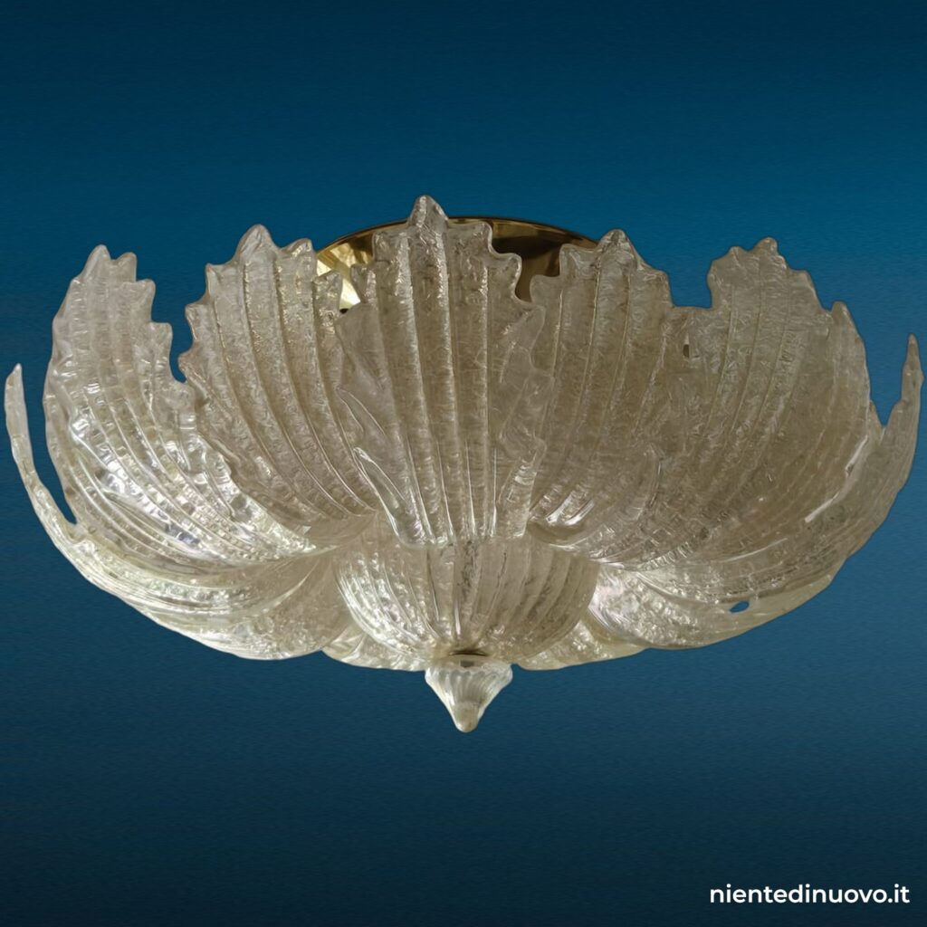 Lampadario con foglie in vetro di Murano dorato - immagine aggiuntiva 4