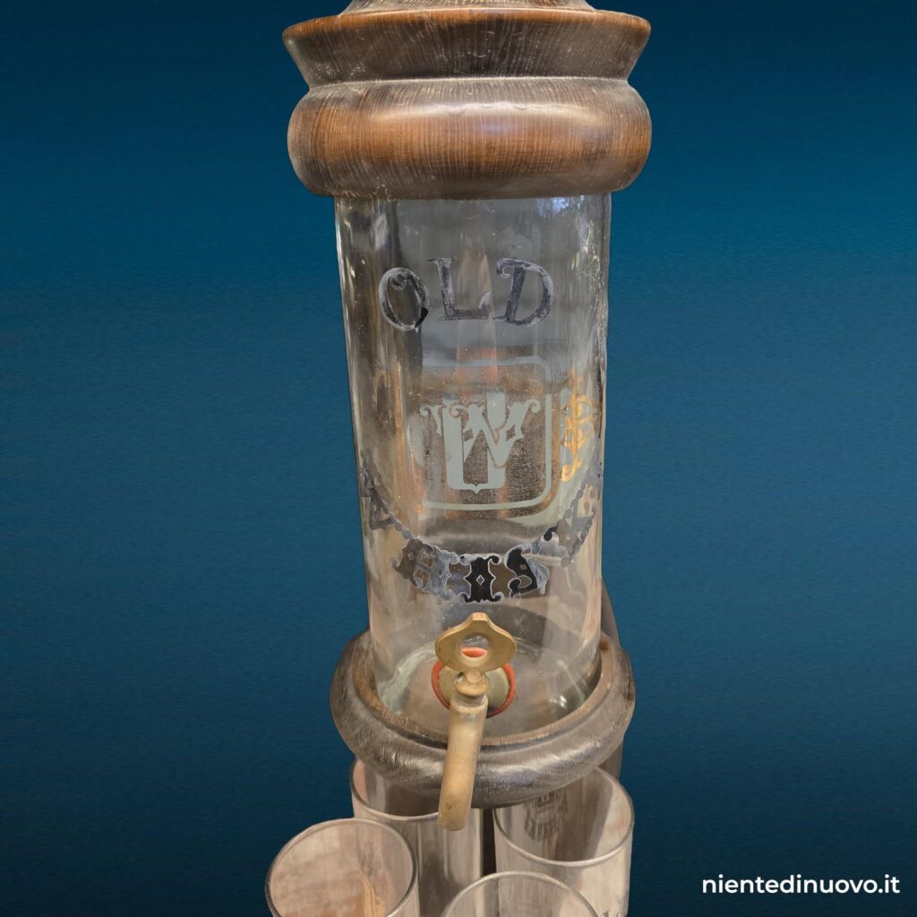 dispenser vintage per whiskey con vassoio e 4 bicchieri - immagine aggiuntiva 7