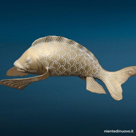 Scultura pesce koi in ottone 32 cm con patina - immagine aggiuntiva 10