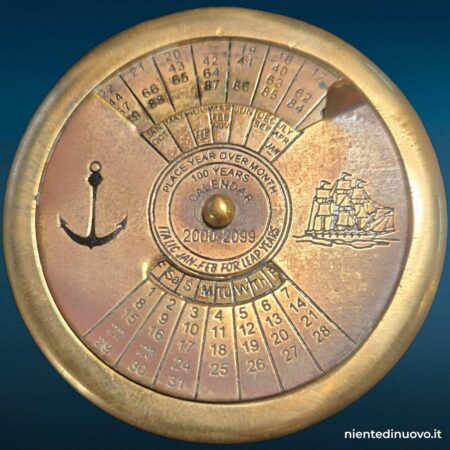Calendario tascabile perpetuo in ottone con ancora e veliero - immagine aggiuntiva 7